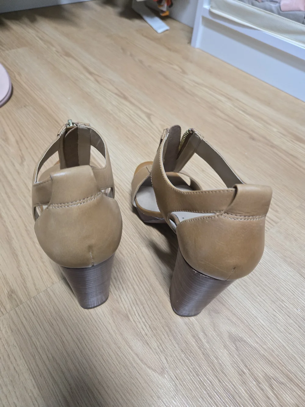 Franco Sarto Women's Tan Platform Sandals with Gold Zipper Accent